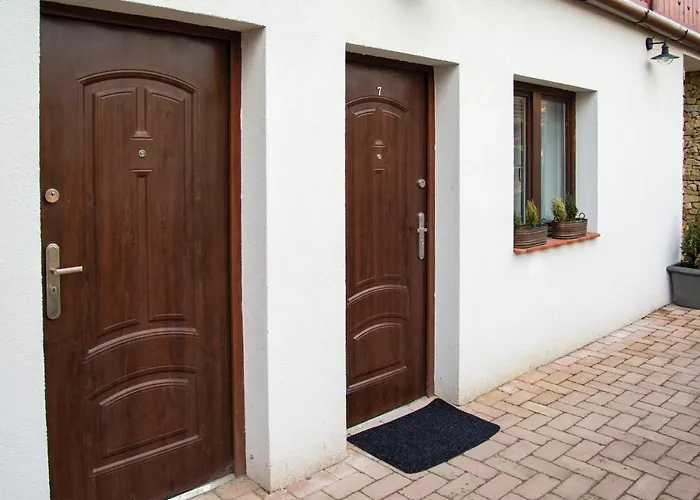 Szepasszony Fogado 住宿加早餐酒店 3*